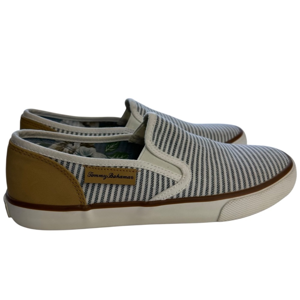 Tommy Bahama Women's Blue Striped Canvas Slip On Sneakers 7.5  Boat Shoes